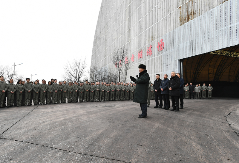 习近平春节前夕赴山西探望慰问下层干部群众 向天下各族人民致以优美的新春祝福 -  尊龙凯时